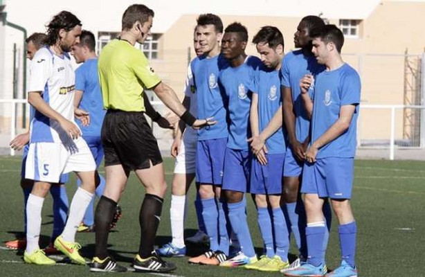 Un debutante en la categoría arbitrará el Hércules-Valencia Mestalla