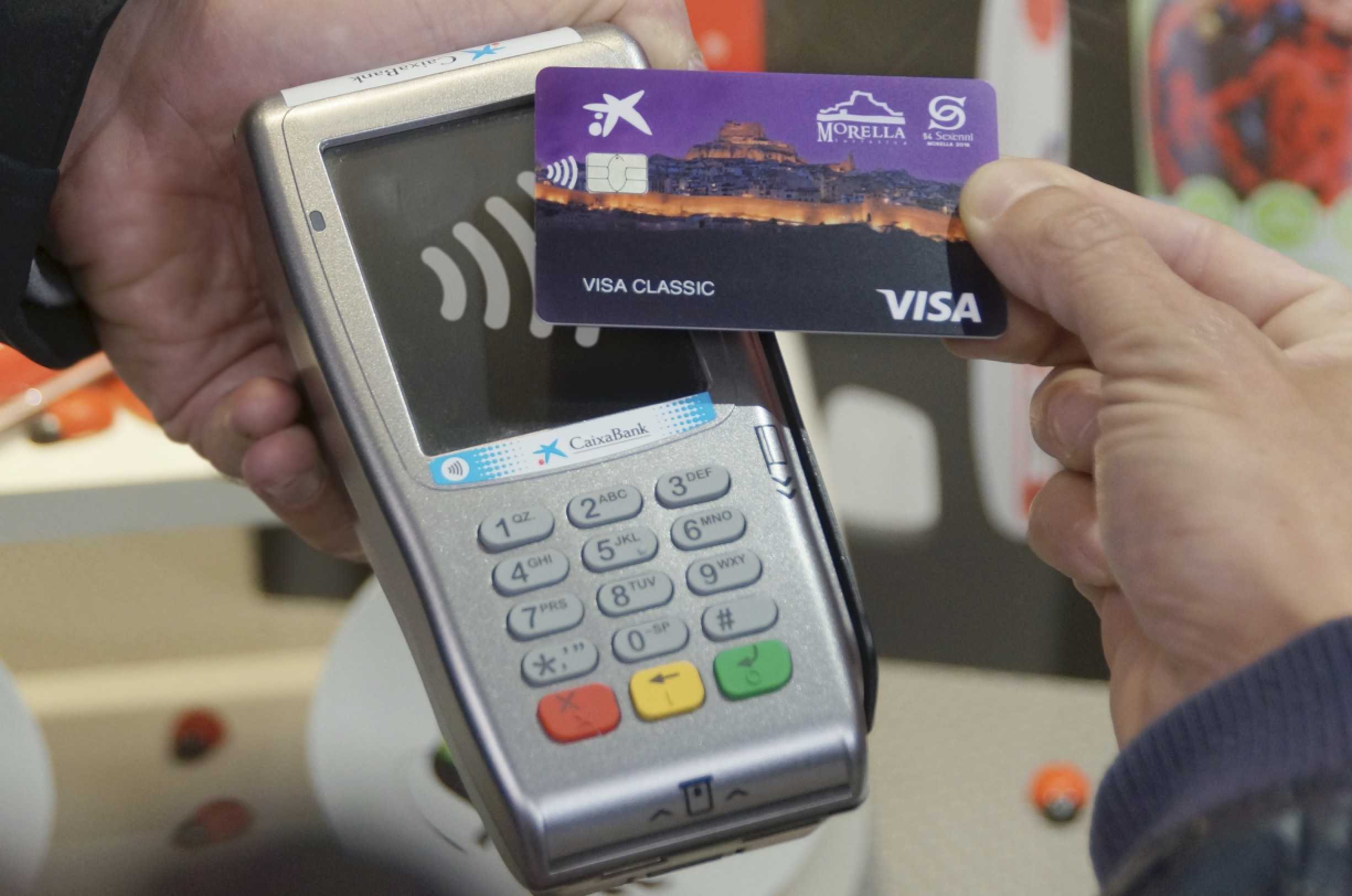 CaixaBank promueve Morella como ciudad “cashless” de referencia en España