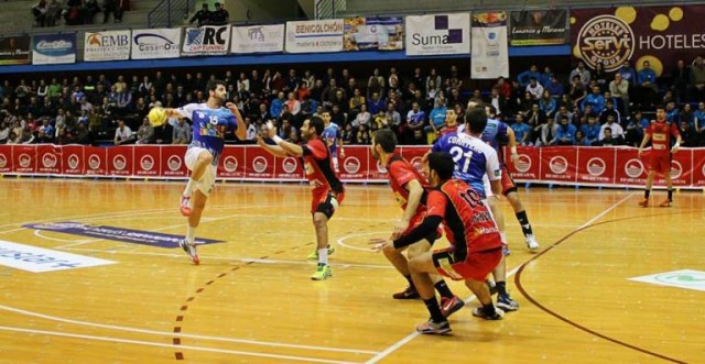 El Benidorm regala una invitación a sus abonados para partido ante el Bada Huesca en Altea