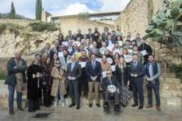 Presentación de la XXII edición del Trofeu Ciutat de València y de la remodelación de la fachada de la Fonteta