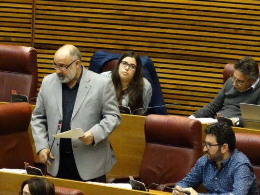 Josep Almería (Podem) sustituye a Marc Pallarés como presidente de la comisión de RTVV
