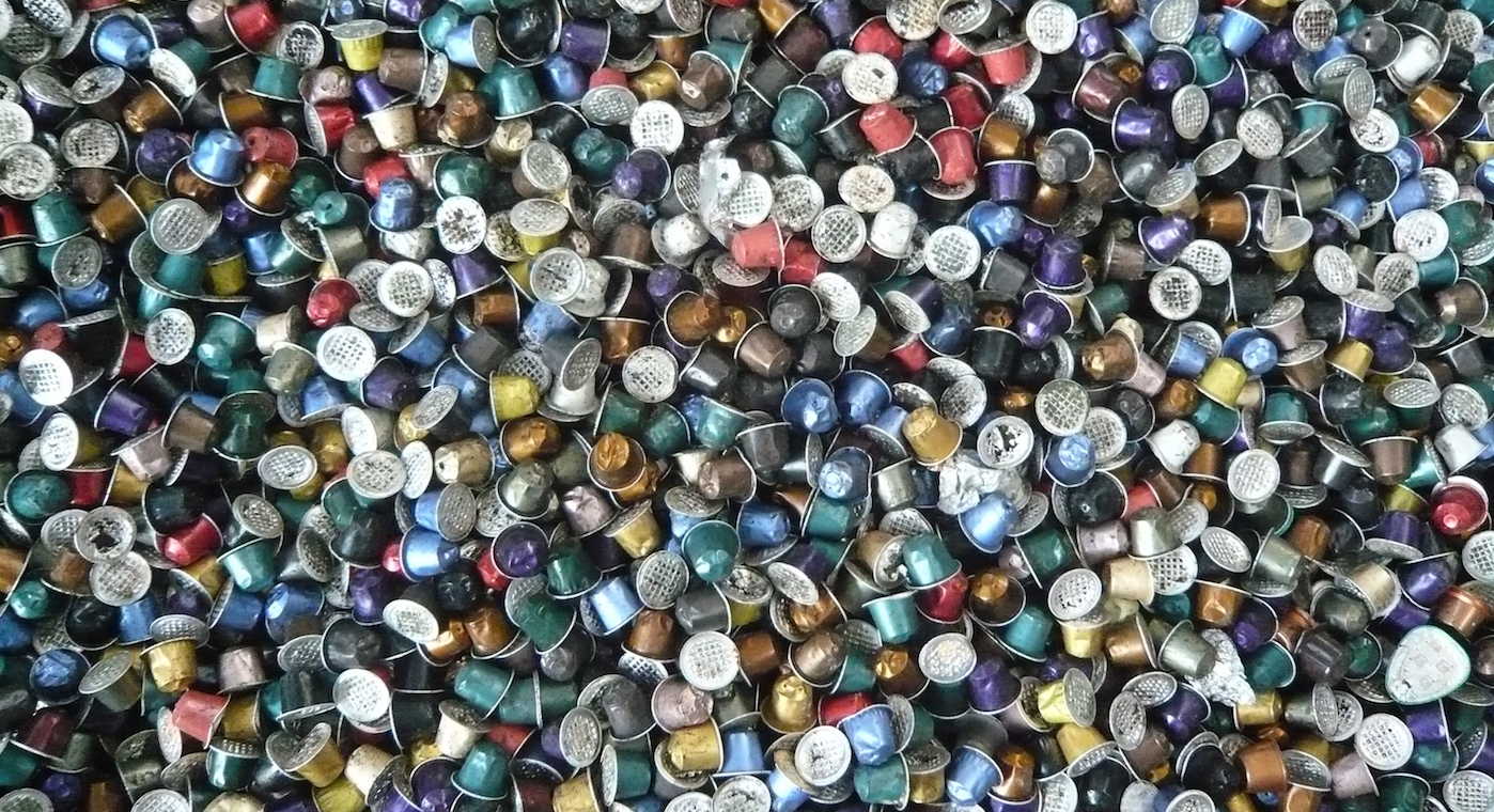 Capsulas de café, maquinillas desechables, pajitas... Estos son los plásticos que la Comunitat prohibirá en 2020