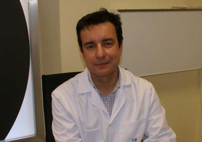 El doctor Ángel Guerrero, de Quirónsalud - 