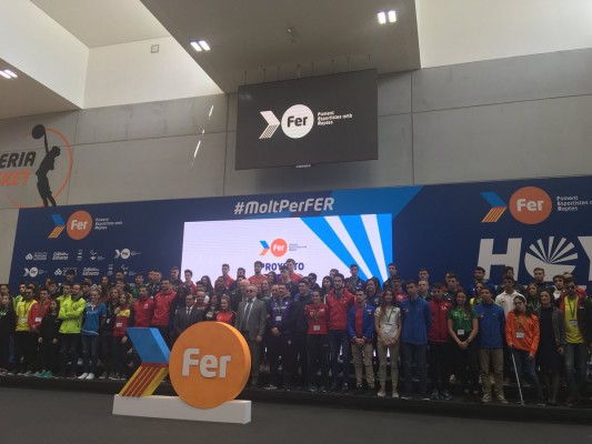 El nuevo proyecto FER invertirá cerca de un millón y becará a 127 deportistas