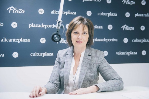 Carmen Martínez: 