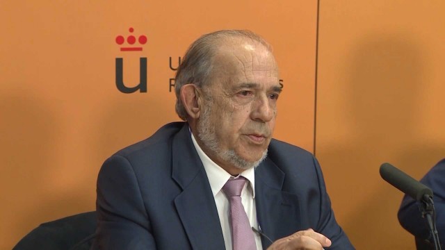La UMH estudia si el director del máster de Cifuentes tenía relación con una profesora a la que evaluó para una cátedra