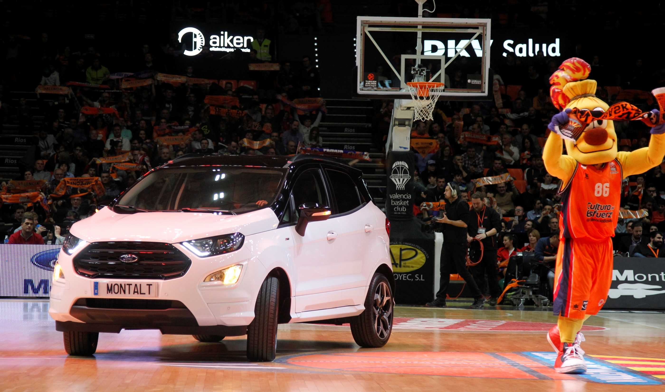 El nuevo Ford Ecosport, de la mano de Ford Montalt, protagonista en los partidos del Valencia Basket