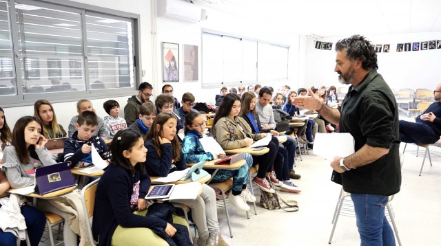 Alacant a pel rècord de la classe musical amb dispositius més multitudinària