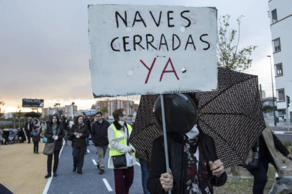 El Puerto 'limpia' la imagen de los graneles con la UA y lanza las naves cerradas a 30 años de negocio