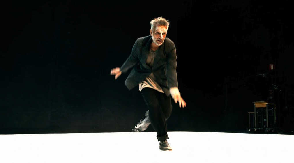 El bailarín Pep Ramis escenifica en La Mutant su particular mirada sobre la especie humana