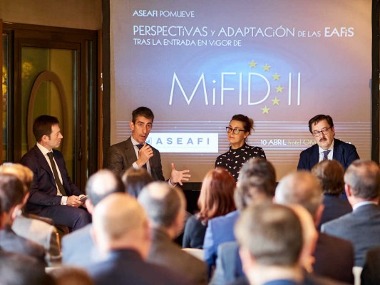 Así ven los expertos el futuro de las empresas de asesoramiento financiero (EAFI)