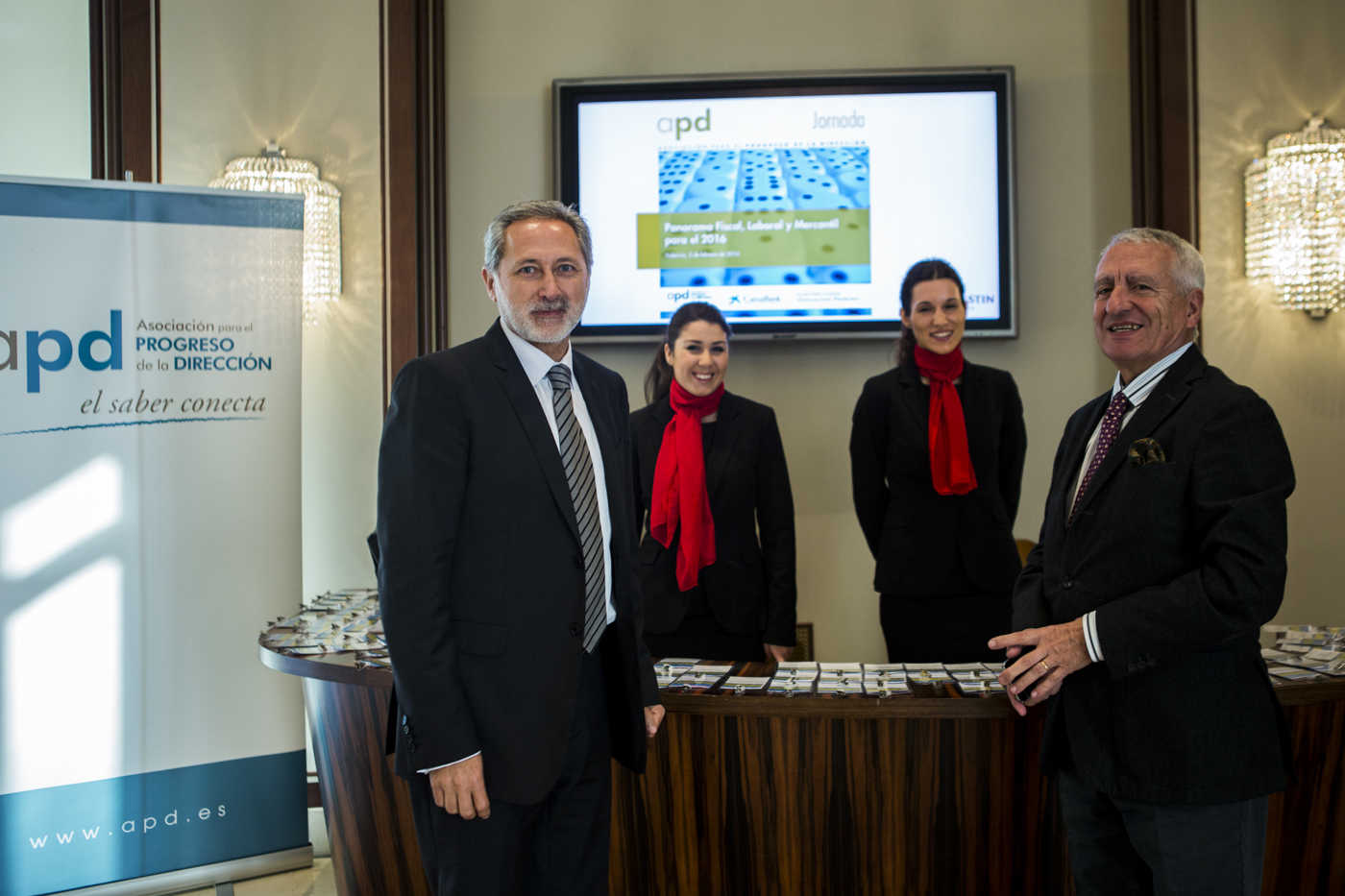 Jornada de APD sobre el panorama fiscal, laboral y mercantil para el 2016 (Fotos: Eva Máñez)