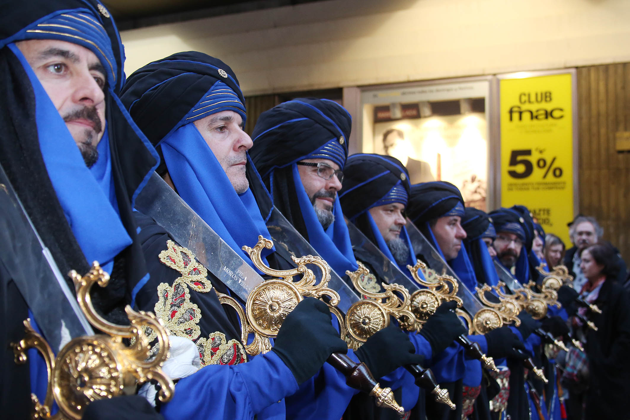 Moros y Hogueras de Alicante, en Madrid (Fotos: Mercedes Vilar)