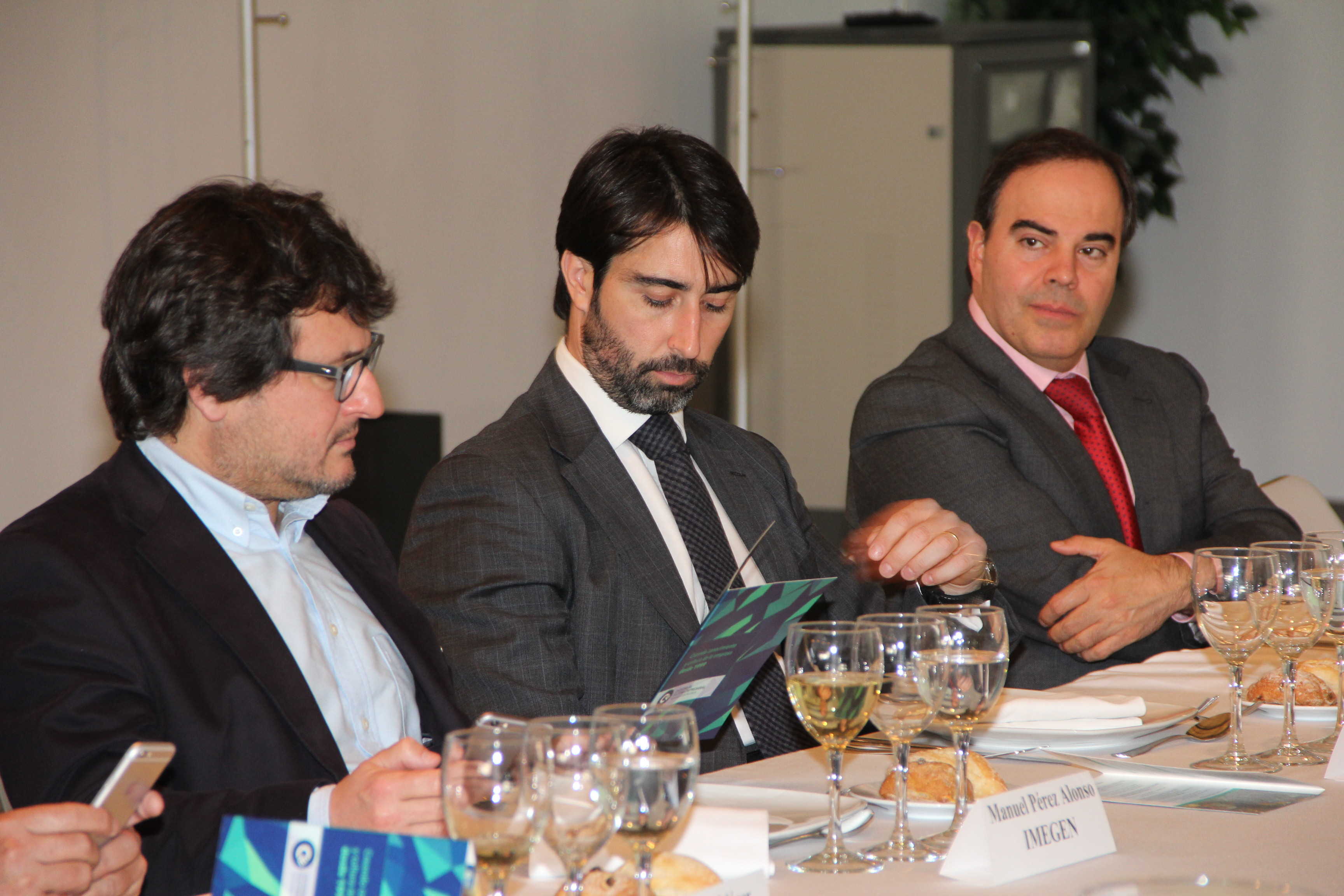 Quince empresas se suman a la Càtedra de Cultura Empresarial de la UV