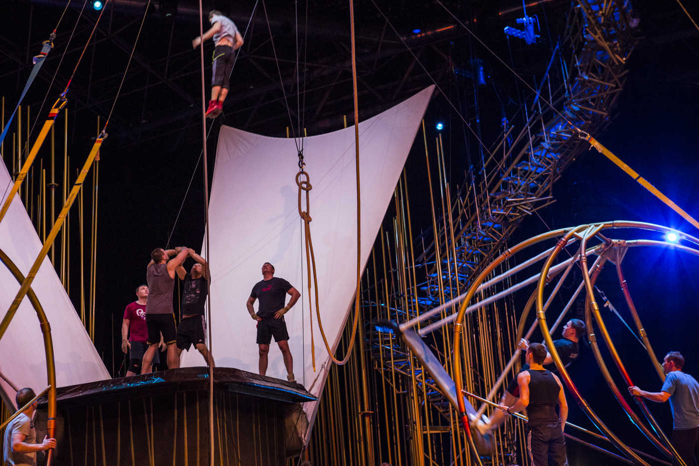 Así es Varekai, el espectáculo del Circo del Sol en Valencia (Fotos: Eva Máñez)