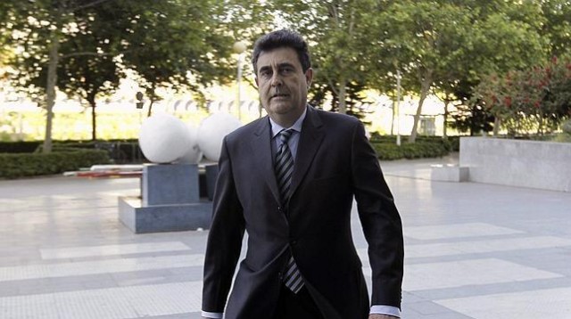 Lobón afirma que la compra de Valmor la decidió Fabra, quien 