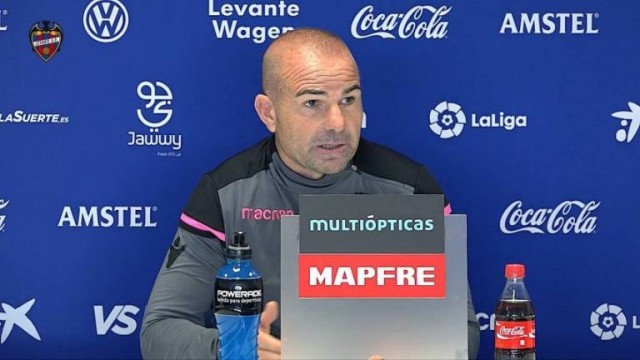 Paco López confía en encarrilar la permanencia en Bilbao y cerrarla ante Sevilla
