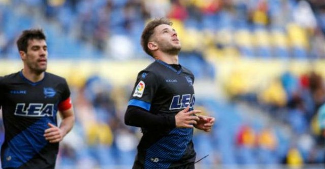 Medrán marca en la goleada del Alavés