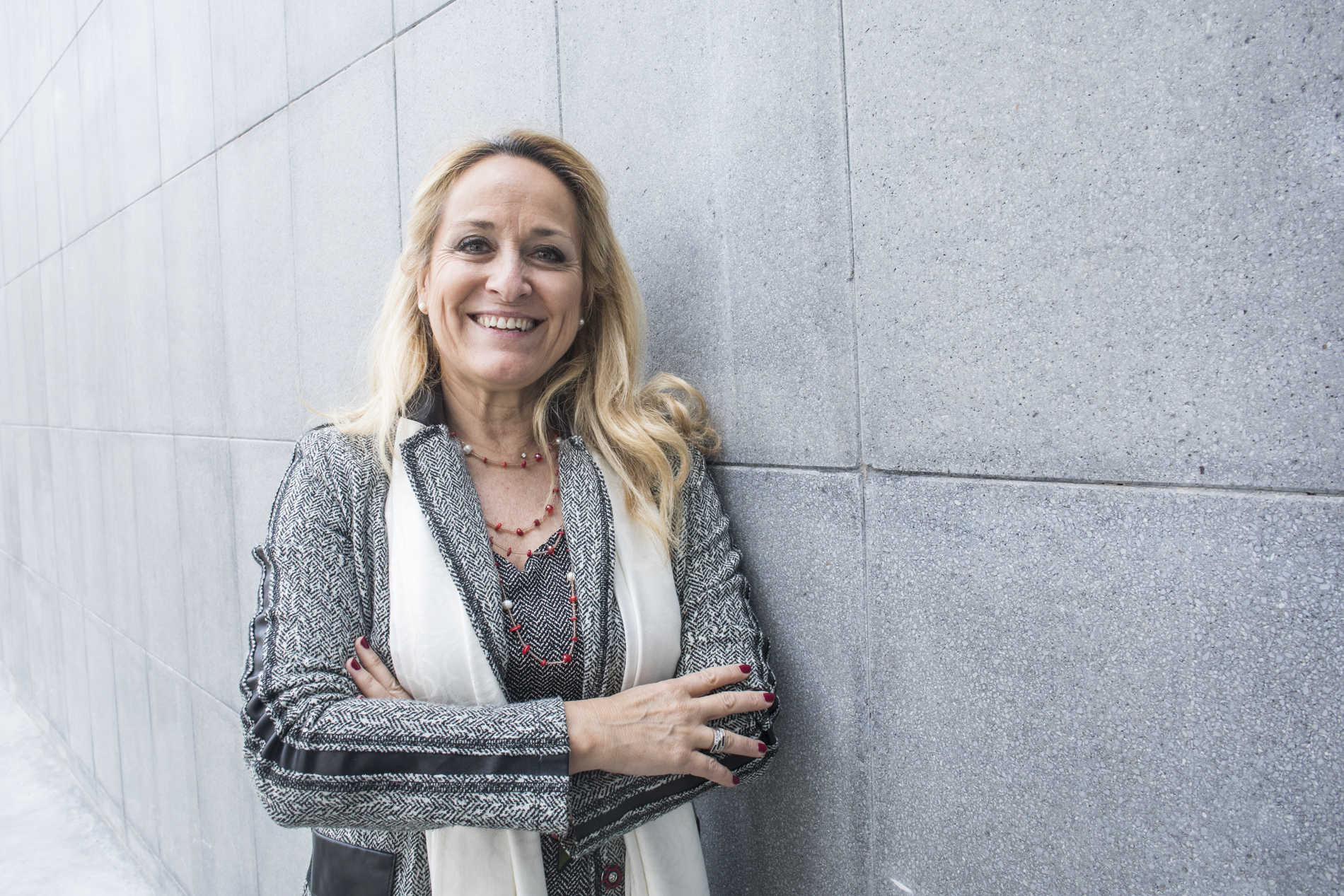 Mayte Lázaro: “Los homeópatas son médicos y tienen cabida en el Colegio de Médicos de València”
