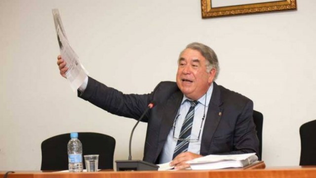 Anticorrupción pide siete años de cárcel para el exsecretario de Canet por estafa, falsedad y blanqueo


