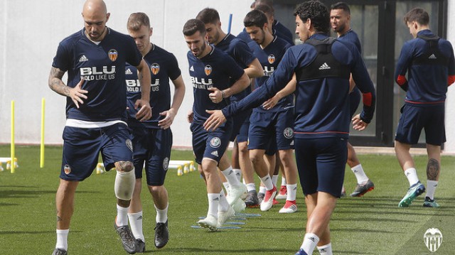 Zaza y Gayà se reincorporan al trabajo de grupo