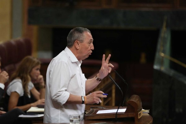 Compromís ve en el acuerdo de Rajoy y PNV una 