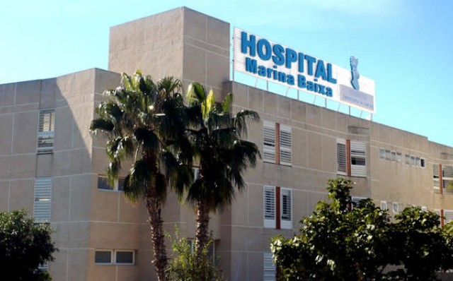 El Hospital Marina Baixa reformará dos plantas y creará un parking provisional mientras llega la ampliación