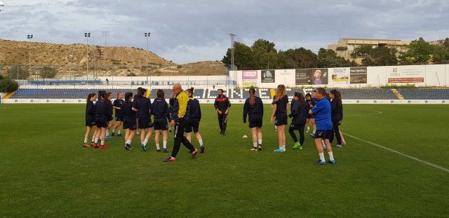 El SPA Alicante ya suda en el Antonio Solana