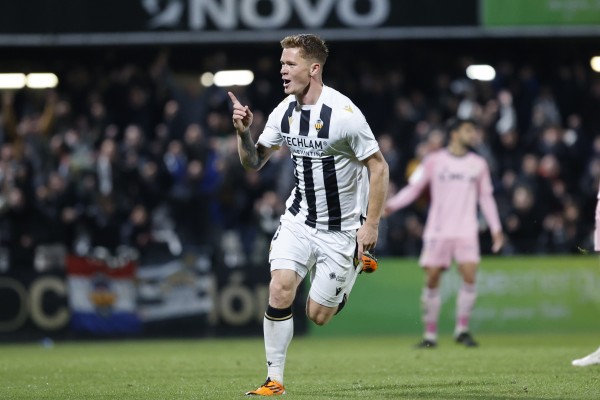 El Castellón 'tumba' al Oviedo en Copa (Fotos: Carme Ripollés)