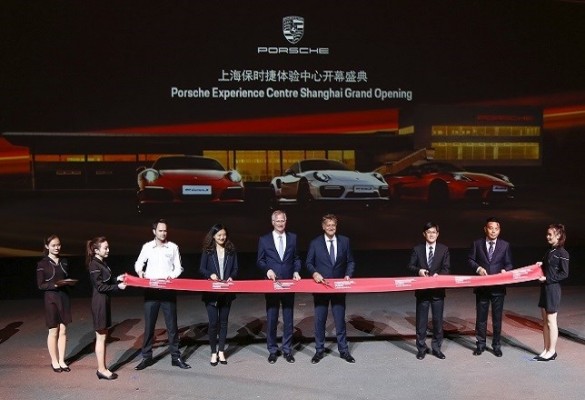 Porsche inaugura en Shanghái su primer 'Experience Centre' en Asia
