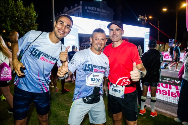 Las mejores imágenes de la carrera 15K Nocturna FibraValencia