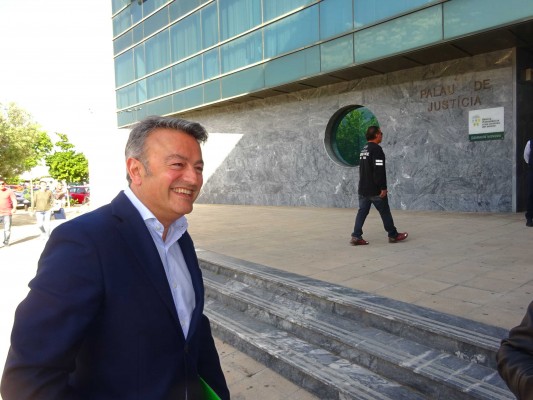 La defensa de Chulvi pide el archivo de la denuncia por supuesto fraccionamiento