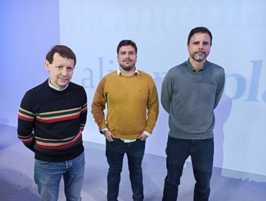 Cuando las barbas del Tío Sam veas cortar