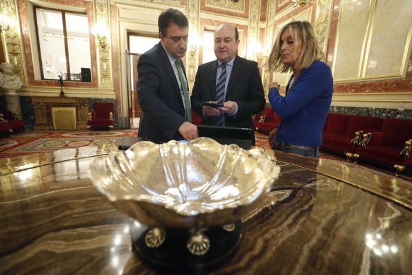 El PNV cabalga de nuevo (a lomos de Rajoy)