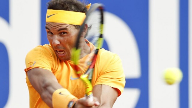 Nadal alecciona al joven Tsitsipas y logra su undécimo título en Barcelona