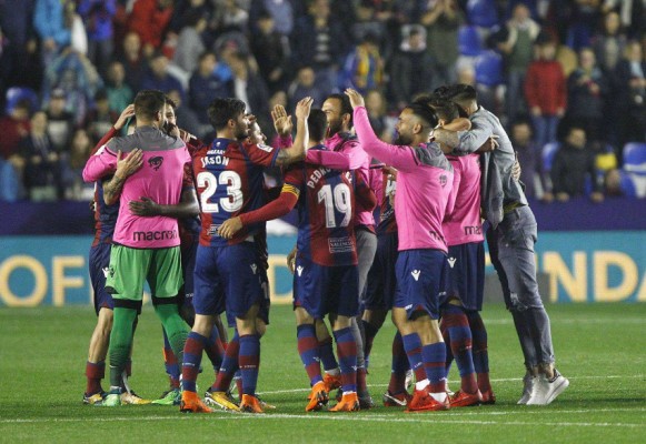 El Levante regalará los próximos abonos a quien acuda a todos los partidos
