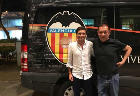 Finaliza la reunión entre Marcelino y Peter Lim