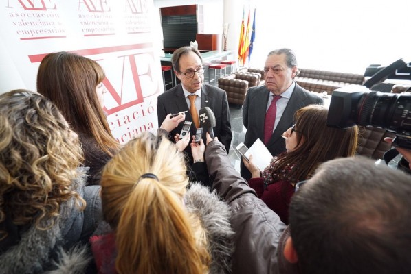 Soler aboga por una reforma tributaria 