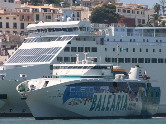 La naviera Baleària suma su segundo 'eco fast ferry' para cubrir la ruta Ibiza-Formentera