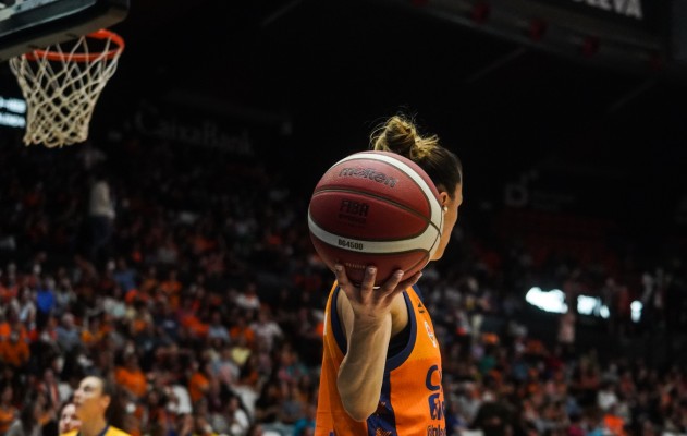 Las mejores imágenes de la final de Liga Endesa en La Fonteta (Fotos: Eduardo Manzana)