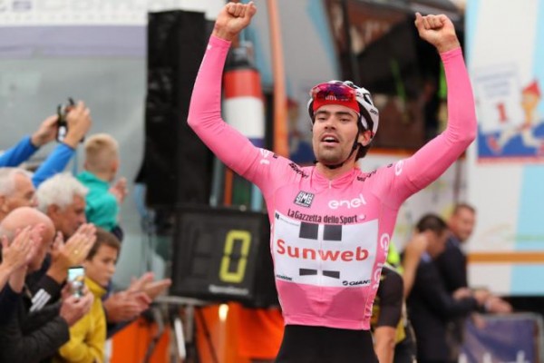 Tom Dumoulin se pone la primera maglia rosa del Giro 2018