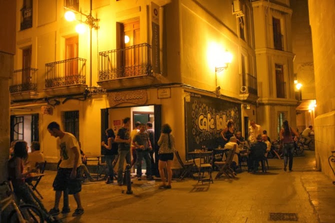 La nueva ley de espectáculos públicos relanza la música en directo en los bares de Elche