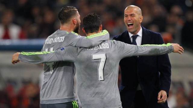El Real Madrid vence a la Roma y encarrila su pase a cuartos