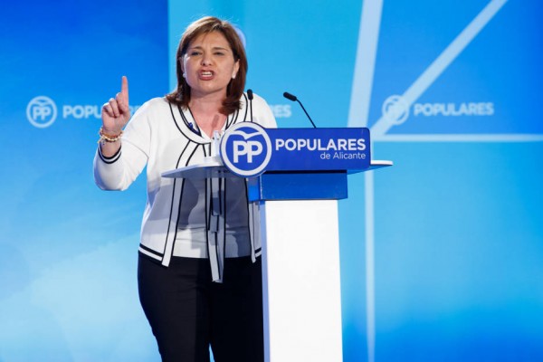 Bonig insta a los jóvenes de NNGG a combatir la 