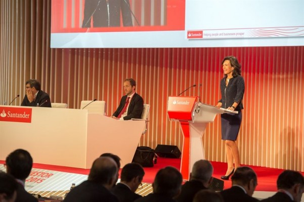 Banco Santander elevó su autocartera hasta el 0,279% al cierre de 2015