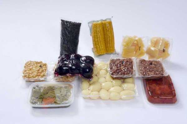 UBE y AINIA presentan nuevos prototipos de envases flexibles que alargan la vida útil de los alimentos