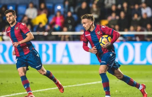 Roger cumplirá 50 partidos en Primera ante el Barcelona
