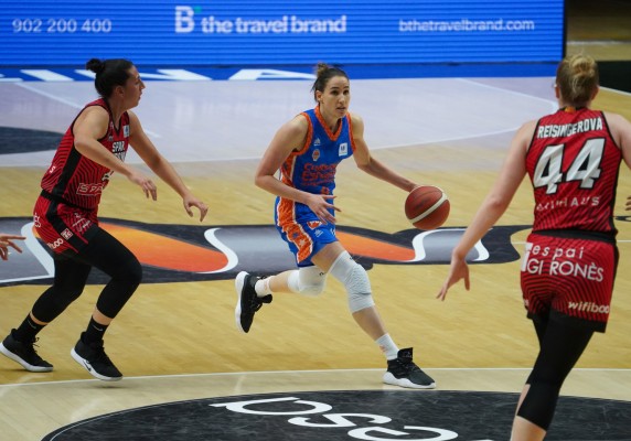 Las mejores imágenes de la final de la Copa de la Reina de basket 2021 (Fotos: EDUARDO MANZANA)