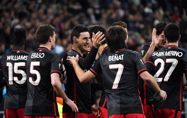 El Athletic se lleva un buen botín de Marsella con un golazo de Aduriz
