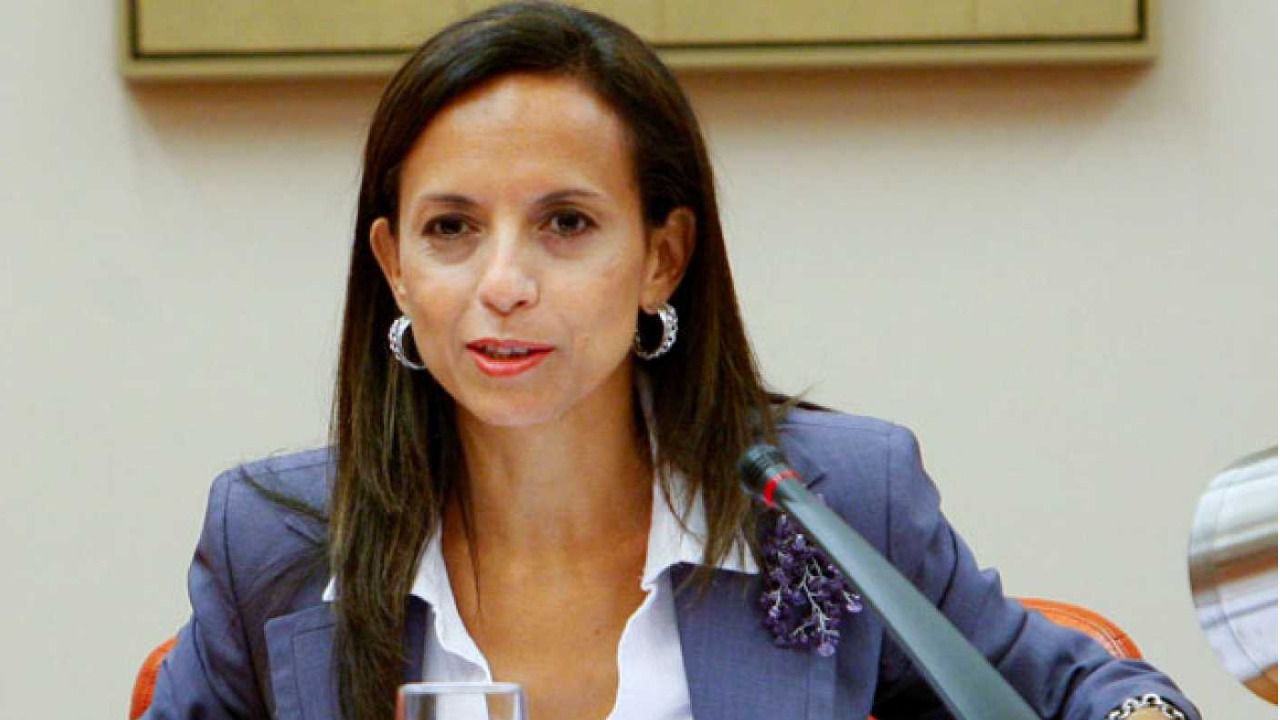 El juez imputa a dos ex altos cargos de la exministra Beatriz Corredor por el contrato con la agencia del PSPV